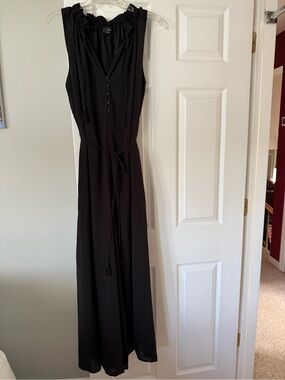 Vici Black Sleeveless Button-Front Jumpsuit with Tie Waist. Size M